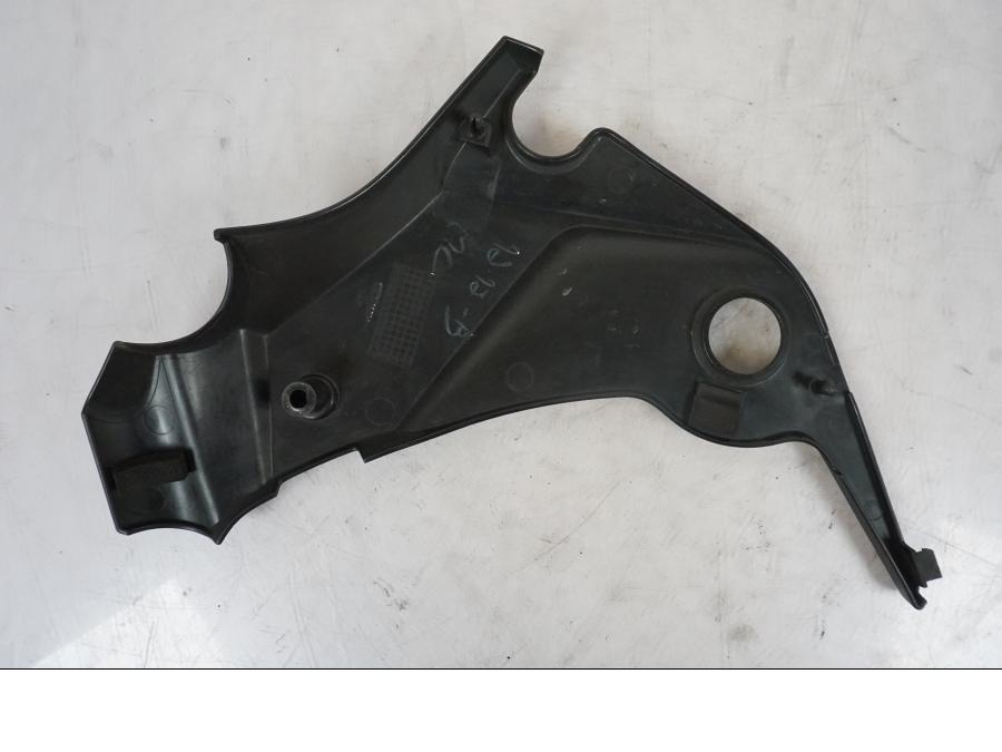 Vänster sida på Ramskydd från en Kawasaki ER-6F -2010 motorcykel.