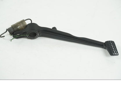 Framsidan på Bromspedal från en Kawasaki ZX-10R -2008 motorcykel.