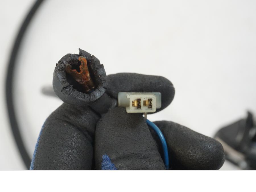 Snett nerifrån på Generator från en Yamaha XV 1100 -1993 motorcykel.