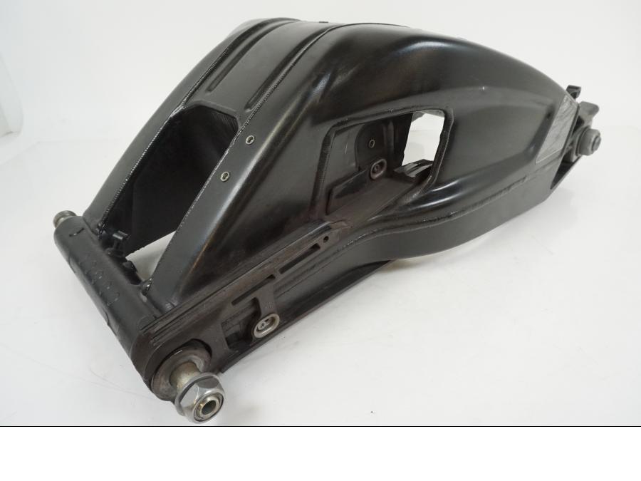 Framsidan på Sving från en BMW S 1000 R -2019 motorcykel.