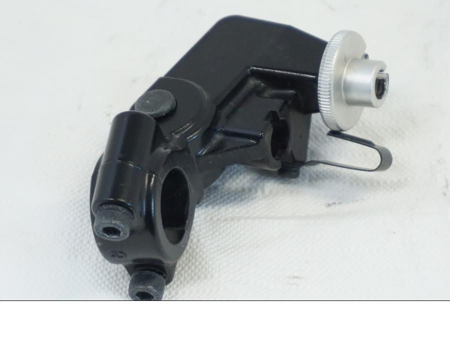 Framsidan på Kopplingsklo från en Triumph Daytona 675 -2010 motorcykel.