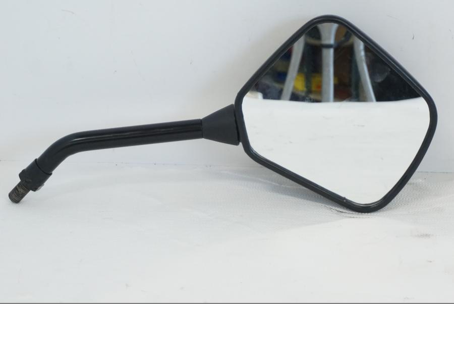 Framsidan på Backspegel från en Yamaha TDM 850 -1998 motorcykel.