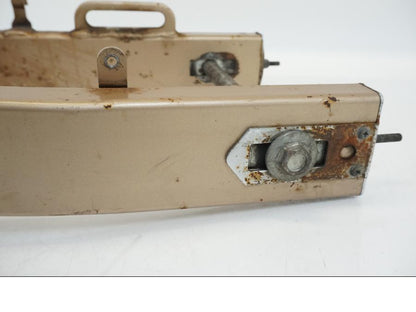 Höger sida på Sving från en Honda NSR 125 -1991 motorcykel.