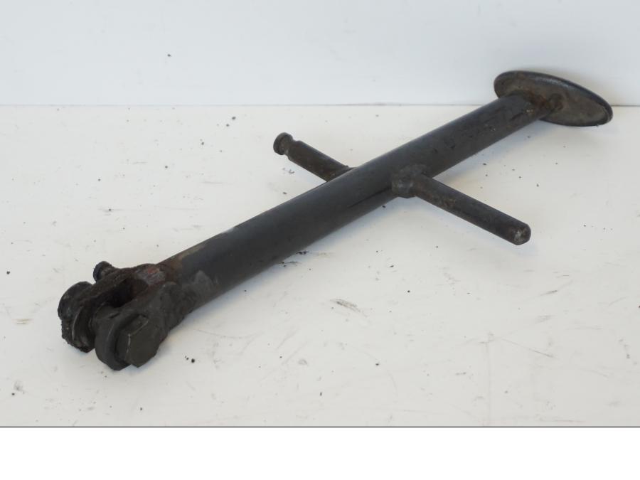 Vänster sida på Sidostöd från en Kawasaki ZR-7 -2001 motorcykel.