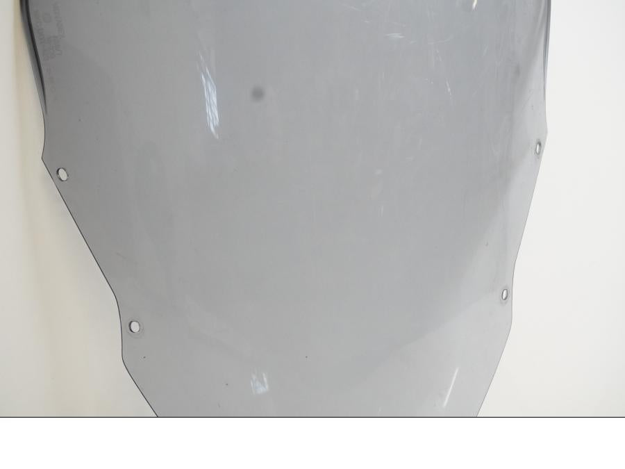 Vänster sida på Vindruta från en Yamaha FZ-8 -2011 motorcykel.