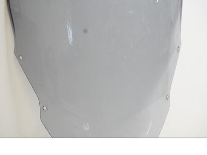 Vänster sida på Vindruta från en Yamaha FZ-8 -2011 motorcykel.