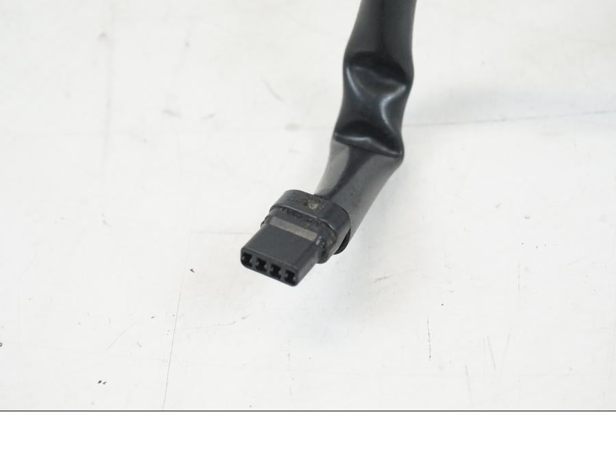 Höger sida på Sidostödsbrytare från en Triumph Speed Triple -2021 motorcykel.