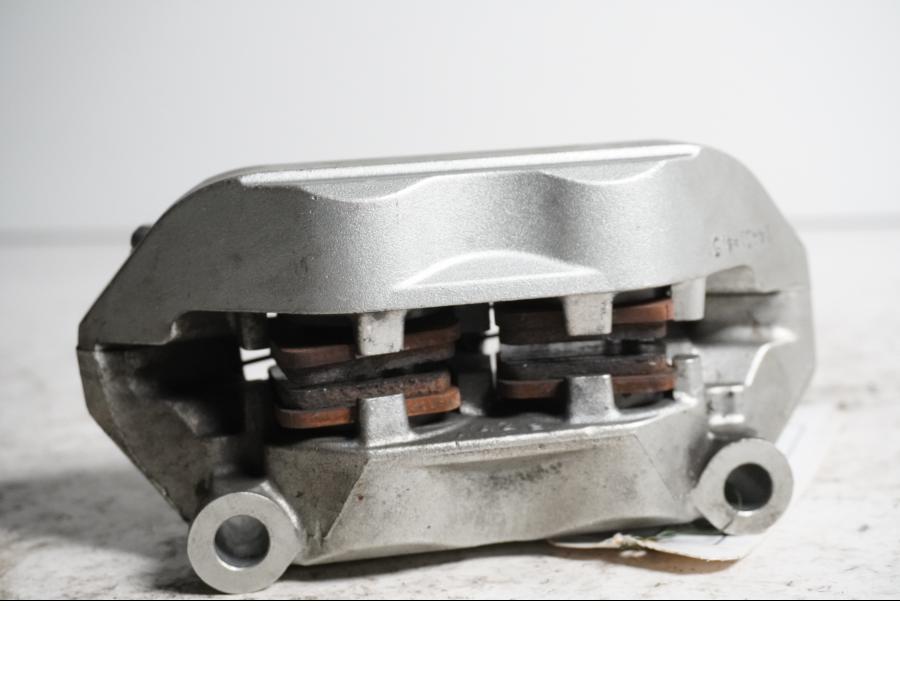 Höger sida på Bromsok från en KTM 690 SMCR -2014 motorcykel.