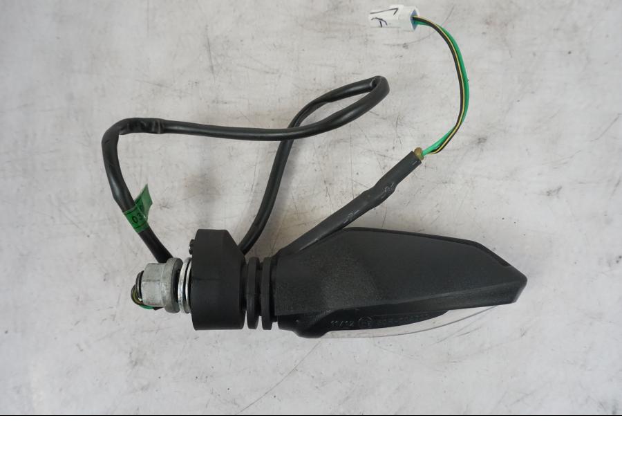 Höger sida på Blinkers LED från en KTM 690 Duke -2014 motorcykel.