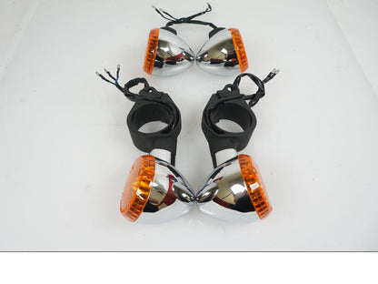 Vänster sida på Blinkers från en Yamaha XV 1700 -2004 motorcykel.