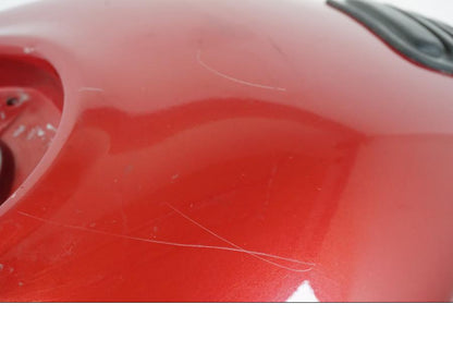 Baksidan på Bensintank från en Honda NT 650 V -2002 motorcykel.