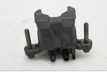 Höger sida på Bromsok från en Yamaha TDM 900 -2002 motorcykel.