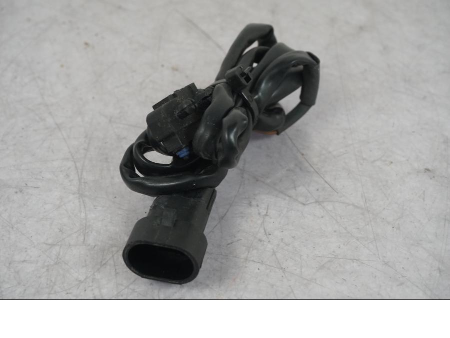 Vänster sida på Bromsljuskontakt från en KTM 1290 Super Adventure R -2018 motorcykel.