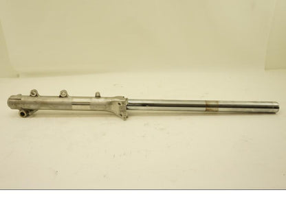 Höger sida på Gaffelben från en Yamaha XV 1100 -1997 motorcykel.