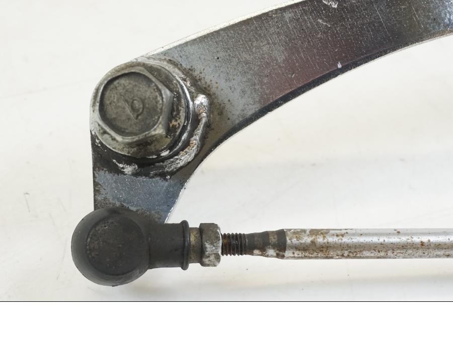 Extrabild2 på Växelpedal från en Kawasaki VN 800 -2000 motorcykel.