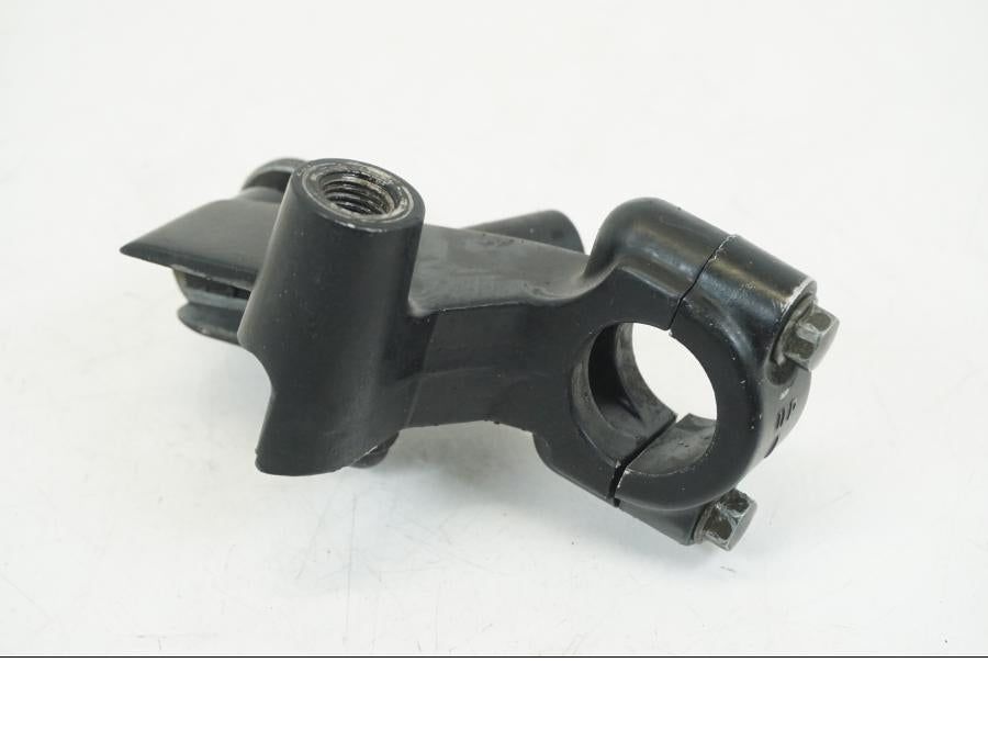 Höger sida på Kopplingsklo från en Honda CB 750 -2002 motorcykel.