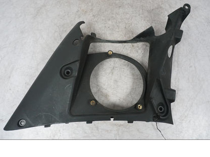 Framsidan på Luftvinge från en Buell 1125 R -2008 motorcykel.