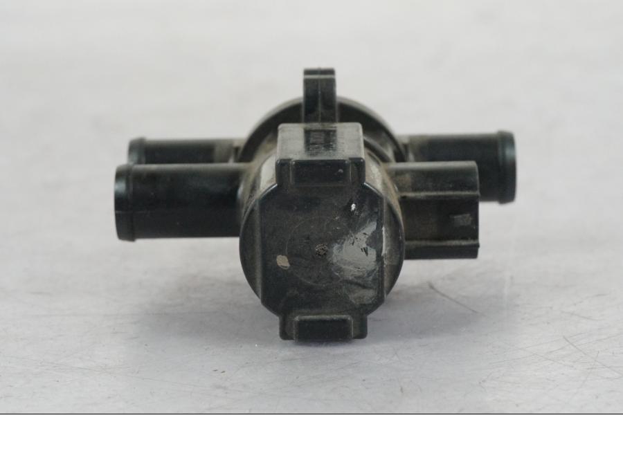 Baksidan på Second Air från en Kawasaki Z 900 -2019 motorcykel.