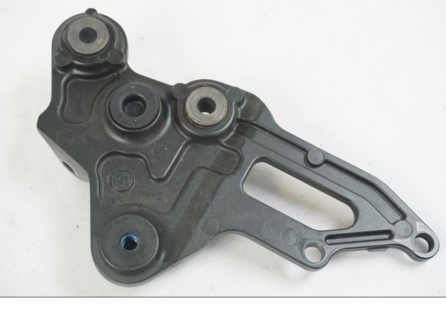 Extrabild2 på Fotpinnefäste från en Yamaha MT-07 -2019 motorcykel.