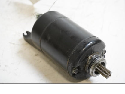 Framsidan på Startmotor från en Kawasaki ER-6N -2010 motorcykel.