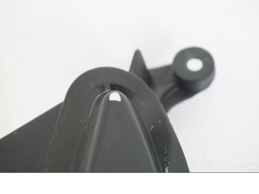 Snett uppifrån på Sidkåpa från en Suzuki GSX-R 750 -2007 motorcykel.