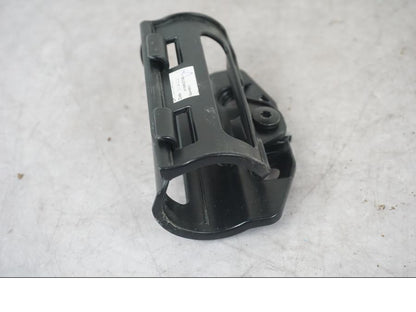 Baksidan på Fäste från en KTM 1290 Super Adventure S -2022 motorcykel.