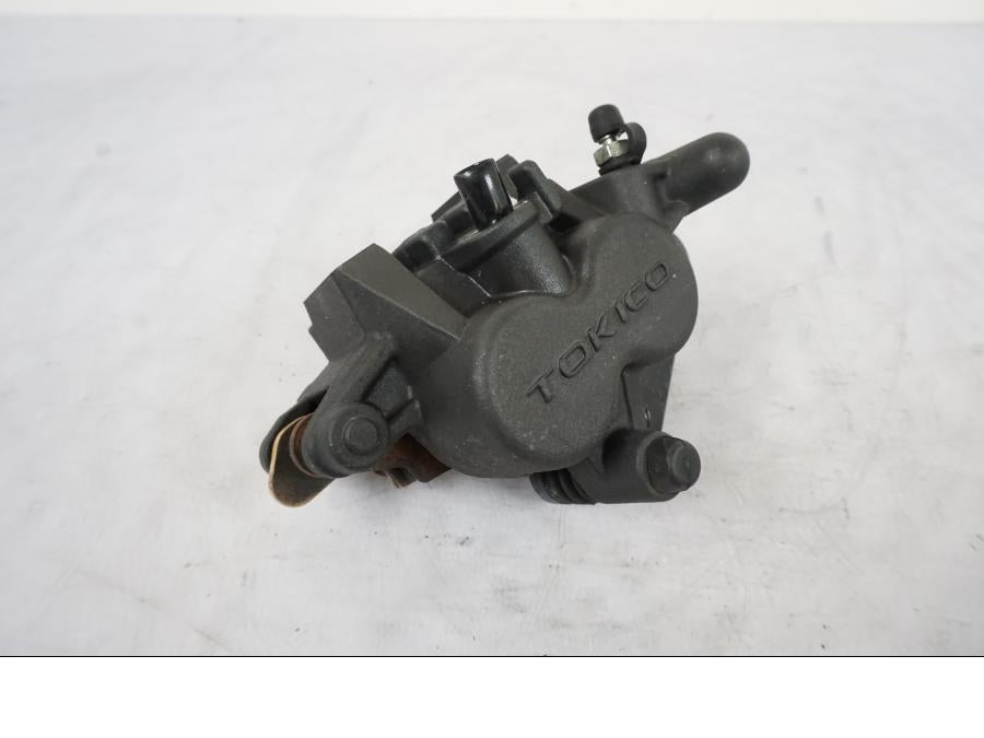 Framsidan på Bromsok från en Kawasaki ER-6N -2012 motorcykel.