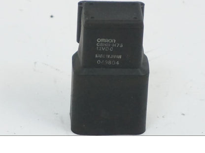 Framsidan på Relä från en Honda CB 650 R -2019 motorcykel.