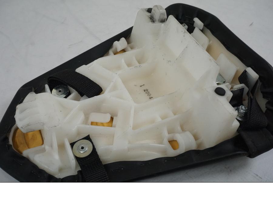 Extrabild3 på Sadel från en Yamaha YZF 1000 R1 -2007 motorcykel.