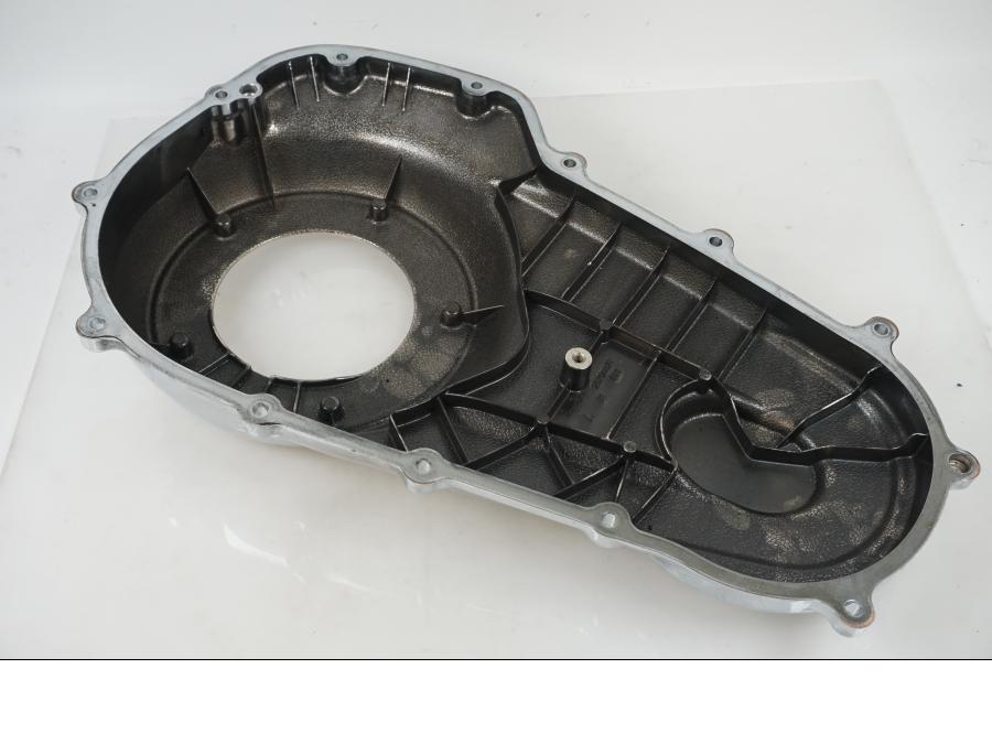 Höger sida på Kopplingskåpa från en H-D Street Glide FLHX -2017 motorcykel.