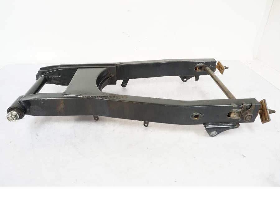 Snett uppifrån på Sving från en Honda CB 750 -1996 motorcykel.