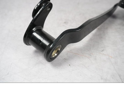 Höger sida på Bromspedal från en H-D Touring Street Glide FLHX -2009 motorcykel.