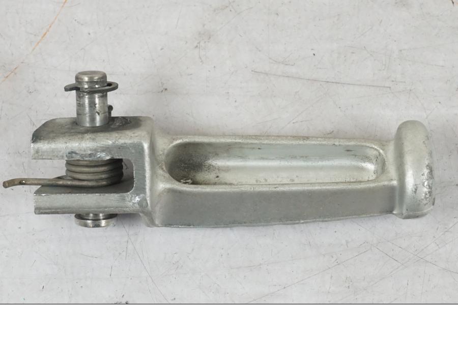 Höger sida på Fotpinne från en Triumph Daytona 955I -2000 motorcykel.