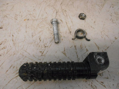 Framsidan på Fotpinne från en BMW S 1000 RR -2017 motorcykel.