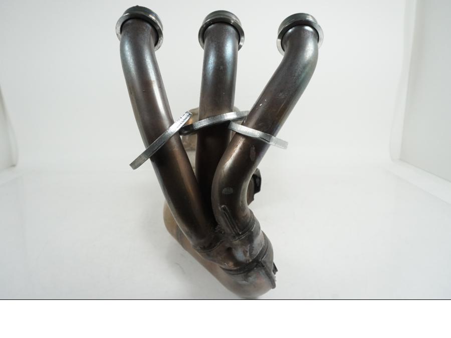 Extrabild4 på Avgassystem från en Yamaha MT-09 Tracer -2021 motorcykel.