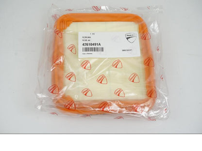 Framsidan på Luftfilter från en Ducati X Diavel S -2023 motorcykel.