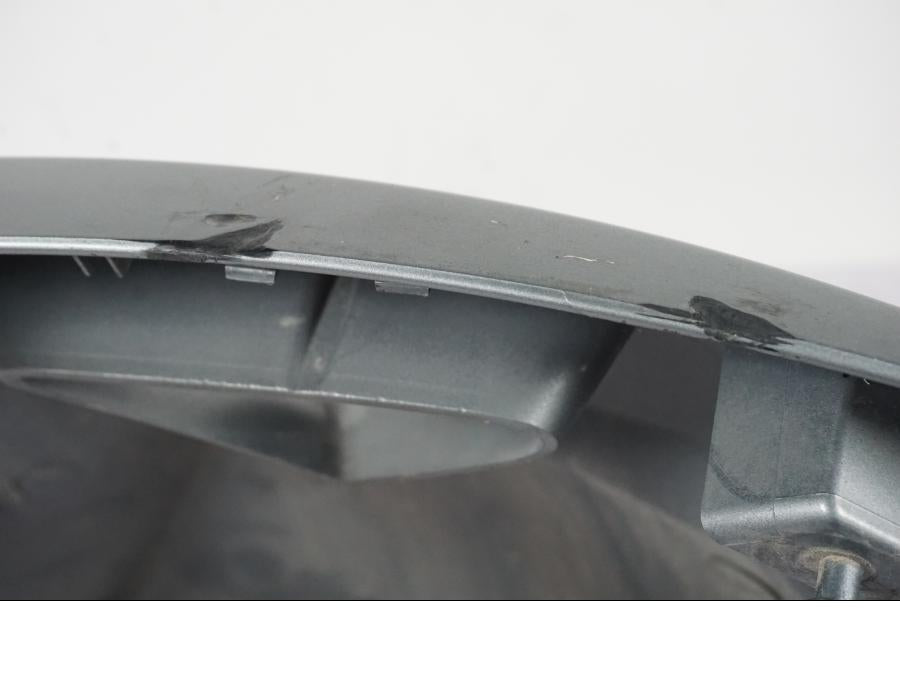 Snett uppifrån på Sidkåpa från en BMW R 1200 GS -2005 motorcykel.