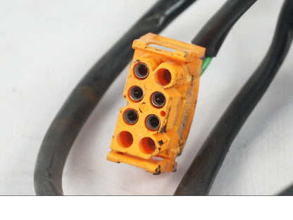 Extrabild2 på <p>Låssats från BMW R 1100 RS 1997.</p>

<p>2st nycklar, tändningslås, sadellås, tanklock.</p>

<p>Mindre lackskada på tanklocket se bild.</p> motorcykel.