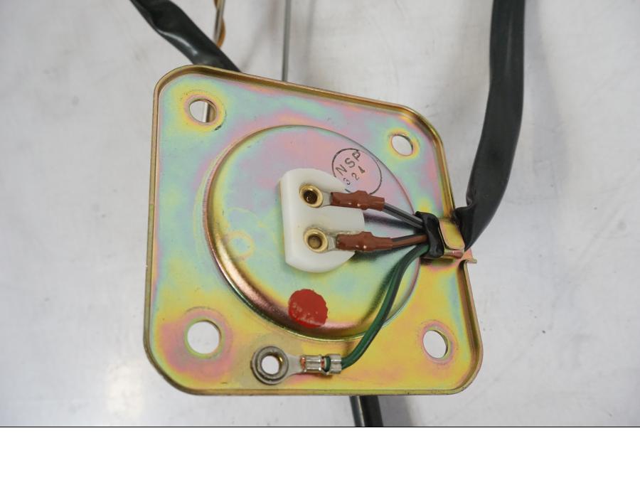 Höger sida på Bensintankgivare från en Honda VFR 750 -1994 motorcykel.