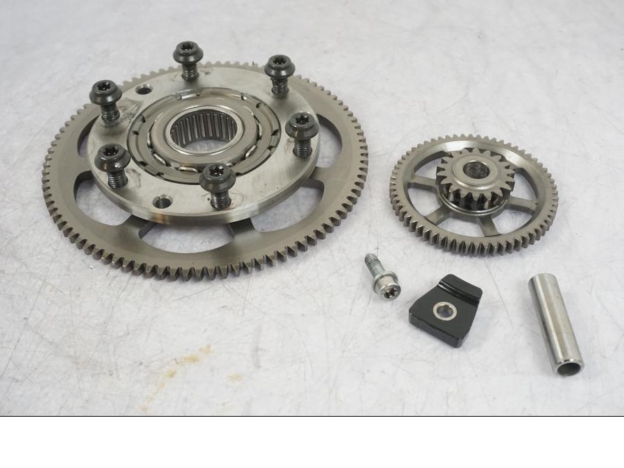 Framsidan på Startkopplingsdrev från en BMW F 750 GS -2020 motorcykel.