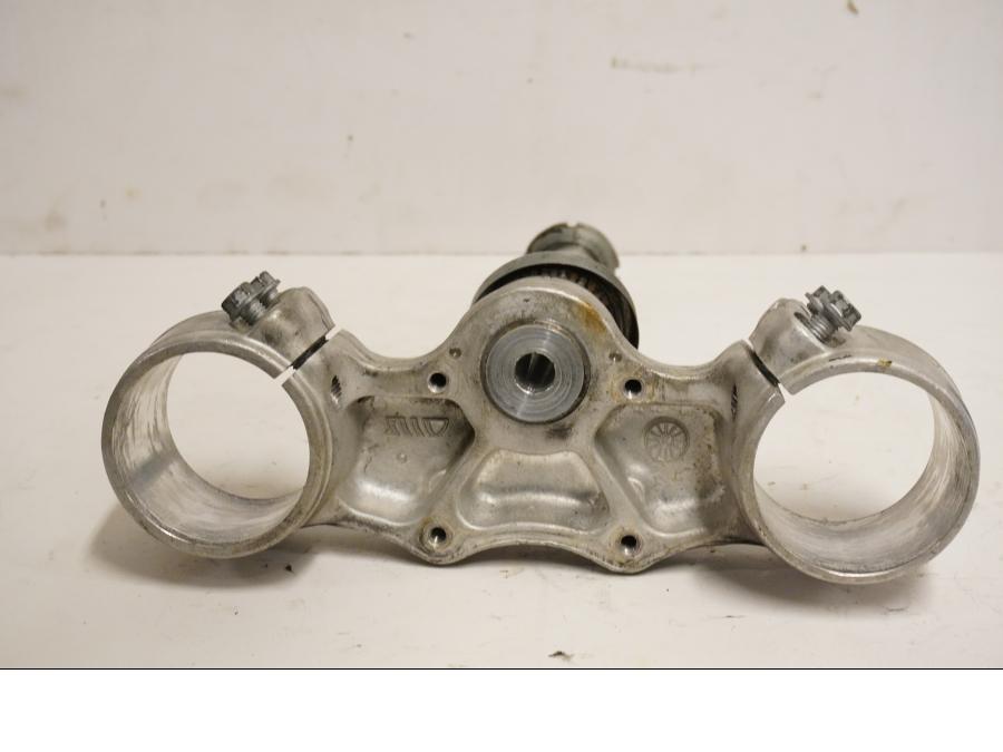 Baksidan på Gaffelkrona från en Husaberg FE 02 -2004 motorcykel.