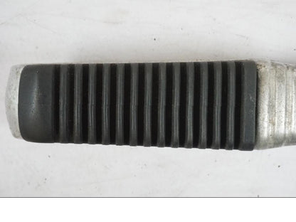 Snett uppifrån på Fotpinne från en Suzuki GSX 550 EF -1985 motorcykel.