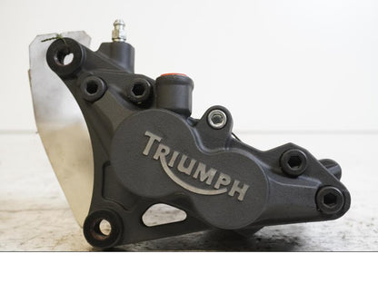 Framsidan på Bromsok från en Triumph Sprint GT -2011 motorcykel.