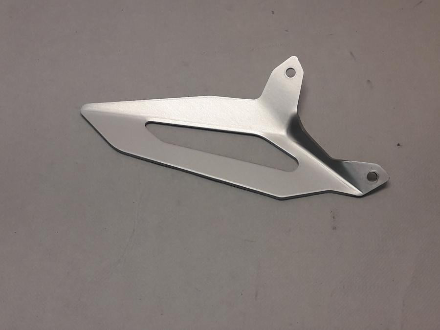 Baksidan på Fotpinnehälskydd från en Ducati 1299 Panigale -2016 motorcykel.