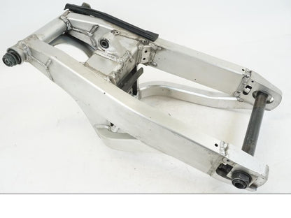 Extrabild5 på Sving från en Yamaha YZF R6 -1999 motorcykel.