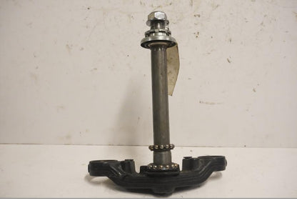 Framsidan på Gaffelkrona från en Honda CB 750 SF -1999 motorcykel.