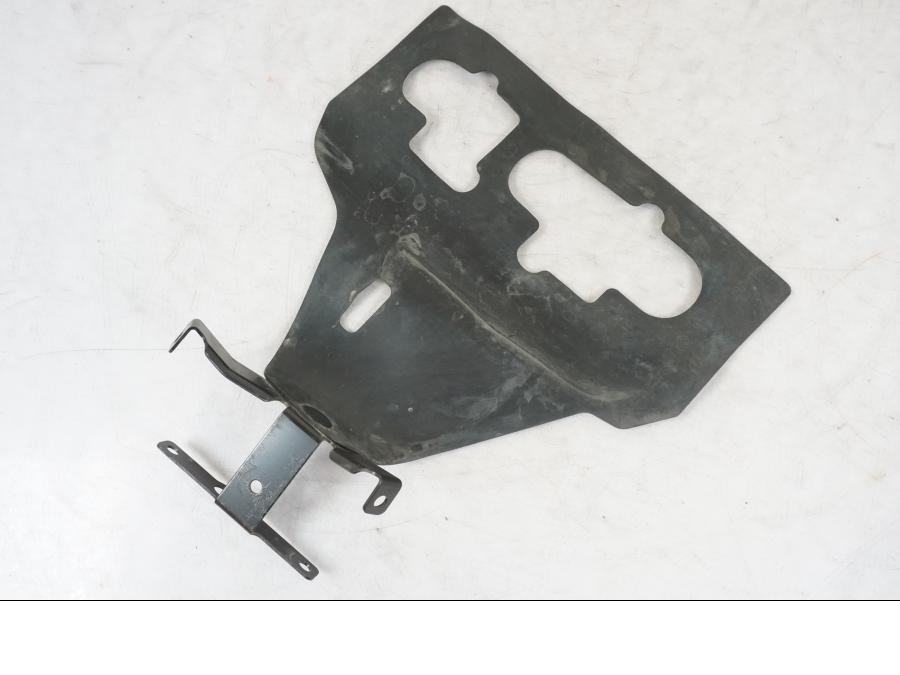 Framsidan på Värmeskydd från en Triumph Tiger 1200 -2018 motorcykel.