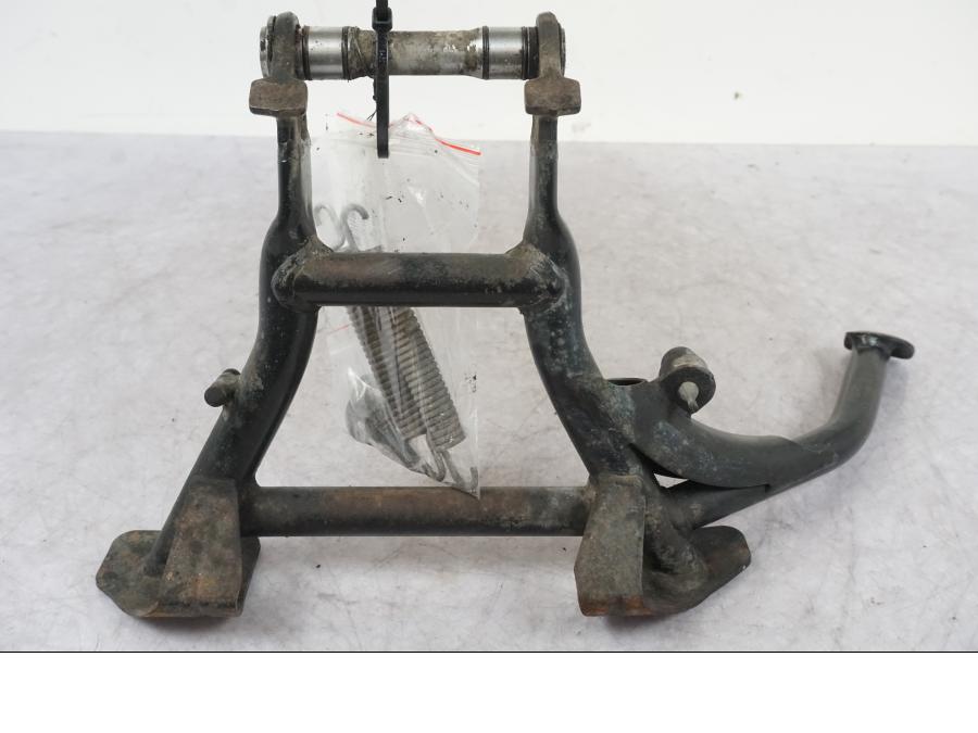 Extrabild2 på Centralstöd från en BMW K 1600 GTL -2015 motorcykel.