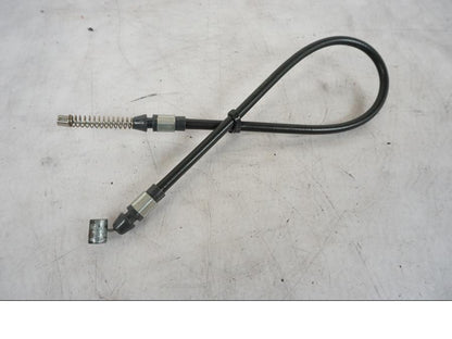 Snett uppifrån på Sadellåsmekanism från en Triumph Bonneville T120 -2021 motorcykel.