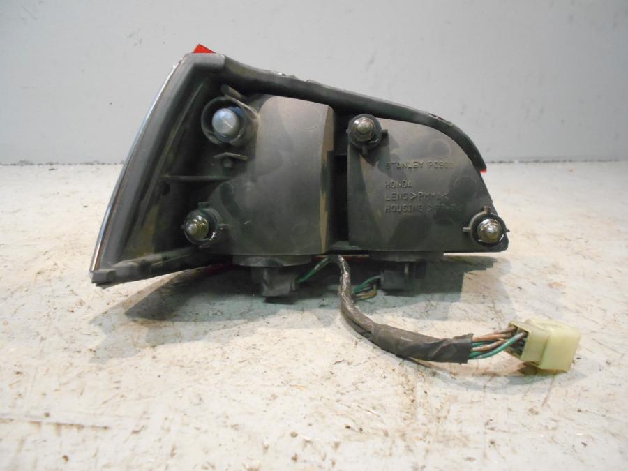 Baksidan på Baklampa från en Honda GL 1800 -2001 motorcykel.